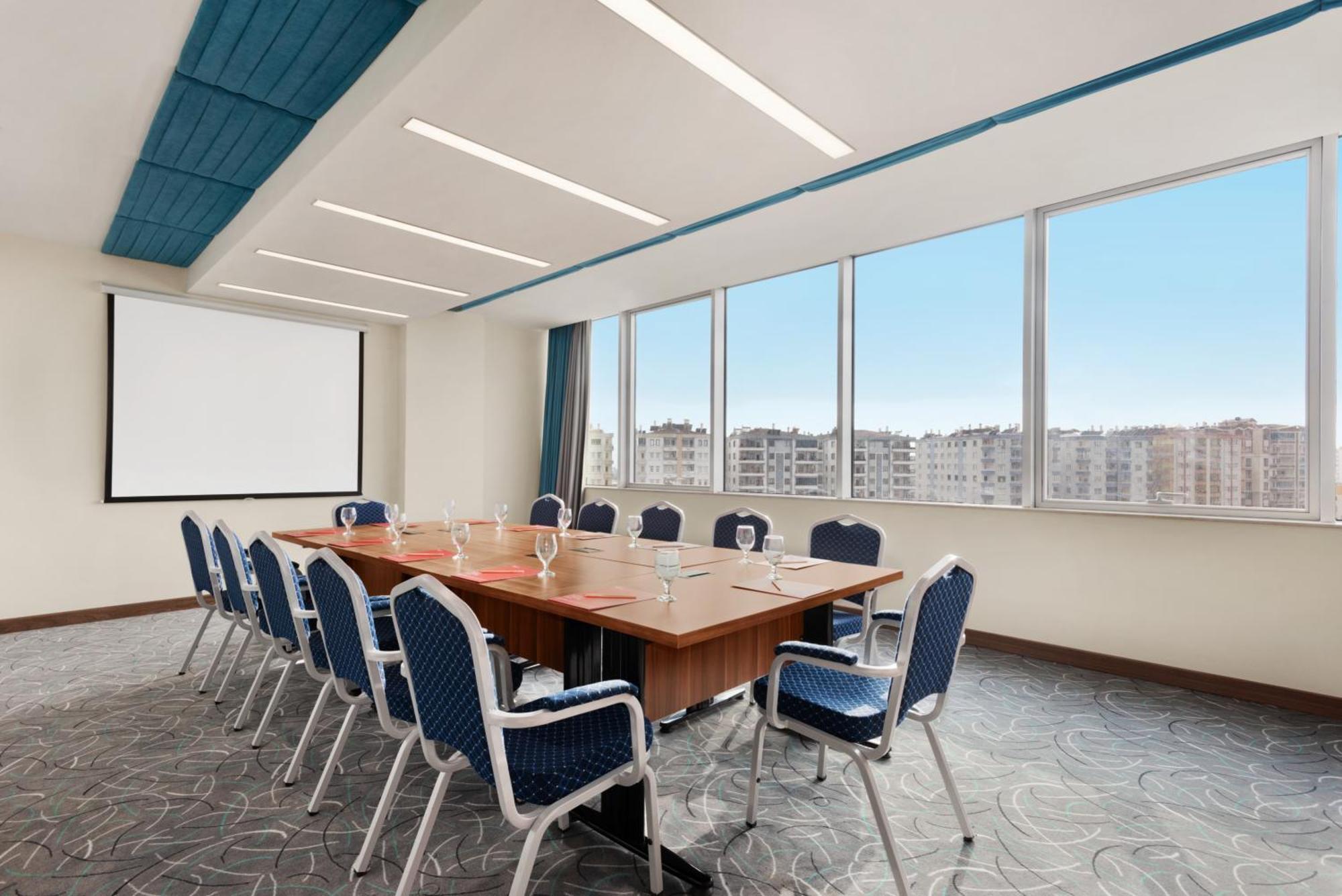 Ramada By Wyndham Diyarbakir Hotel Luaran gambar